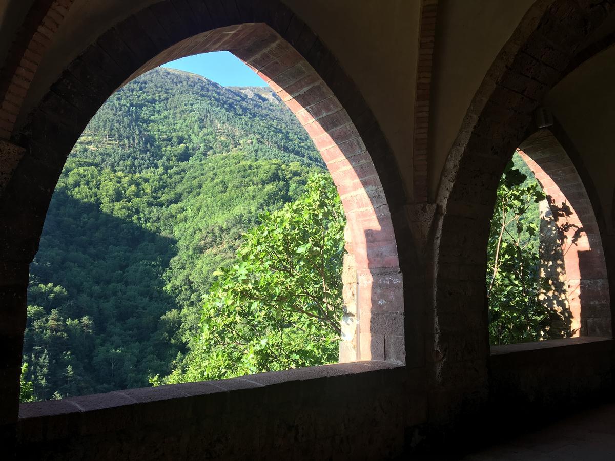 Monasterio De Santa Maria De Valvanera Anguiano Exterior foto